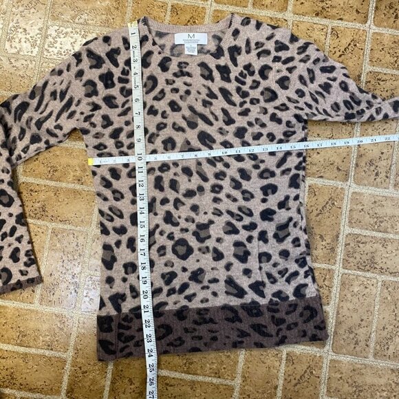 Magaschoni 100% Cashmere Leopard Print Sweater - Picture 11 of 11
